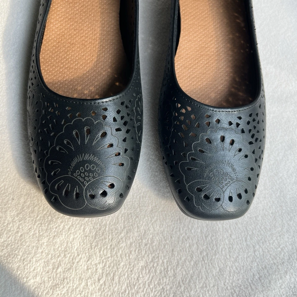 Zapatos de cuña Baretraps para mujer talla 10 sin cordones con recorte oculto bailarina negros Foto 2 de 4