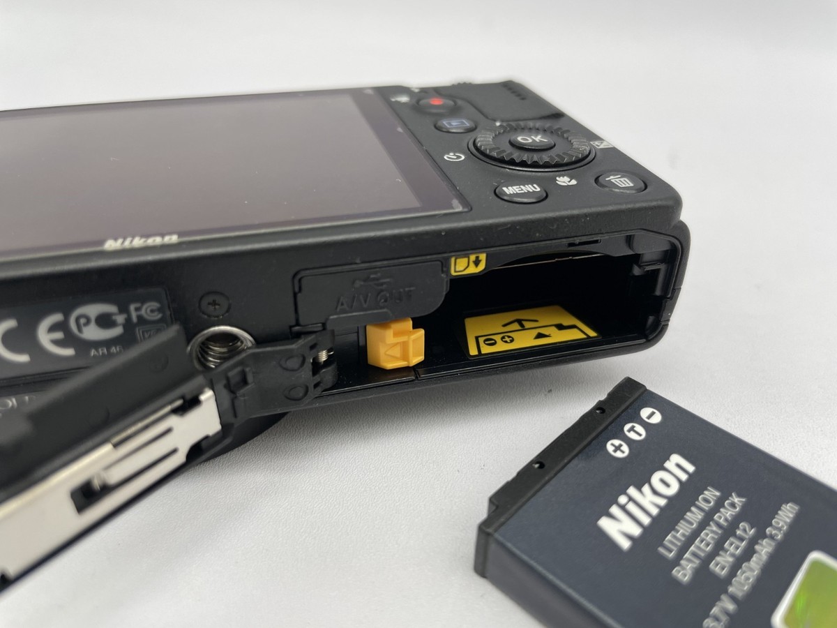 Excellent Nikon Coolpix P310 black Compact Digital Camera 16.1MP