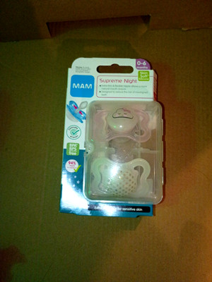 MAM Supreme Night Pacifier Binky 0-6 Months 2 Pack NEW.