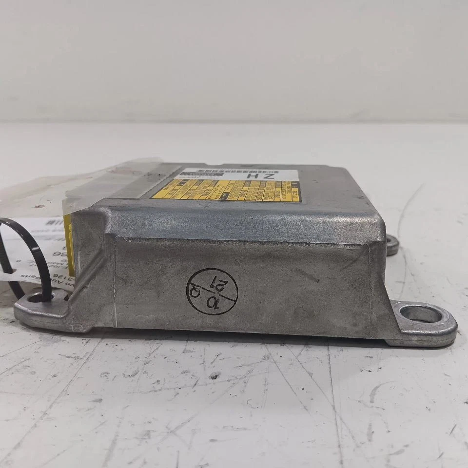 Computer Module Left Hand Dash Fits 14-15 SCION IQ - Image 3 of 4