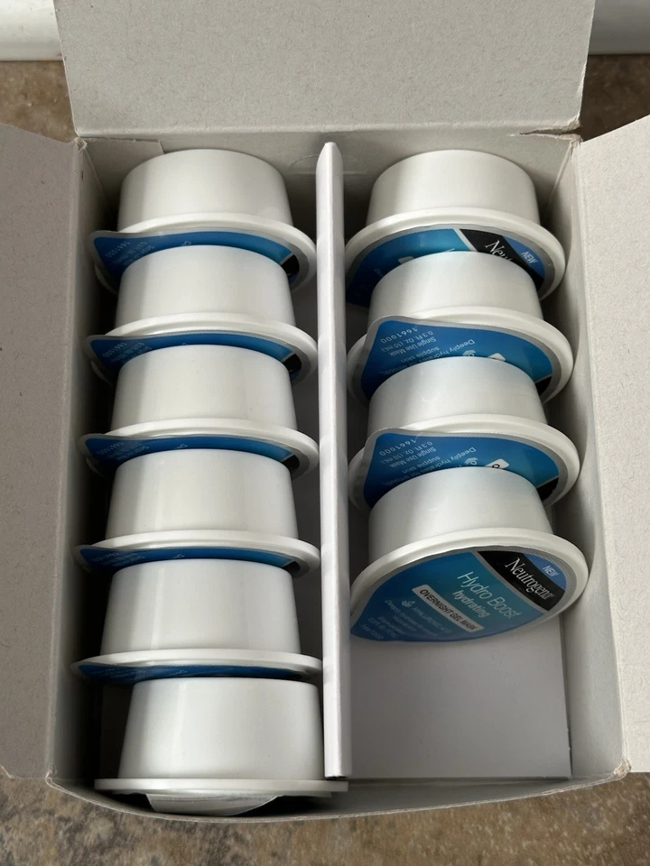 Neutrogena Deep Clean Purifying Wash-Off Clay Face Mask 0.3 oz Each Open Box 10 Foto 3 de 4