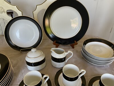 SANGO JAPAN - IMPERIAL COLL.-BLAK 564 Fine China - 5 Pieces- 8
