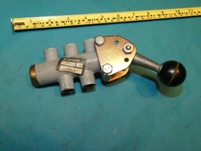 COMPAIR 4 WAY 1/4"BSP 2
