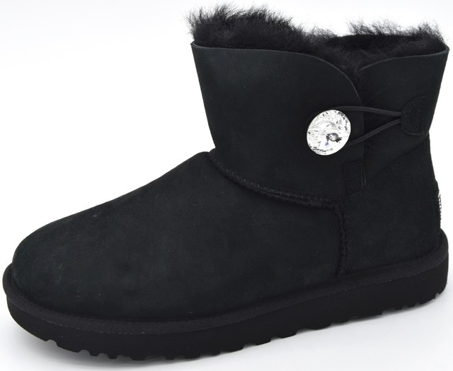 ugg bailey button 39