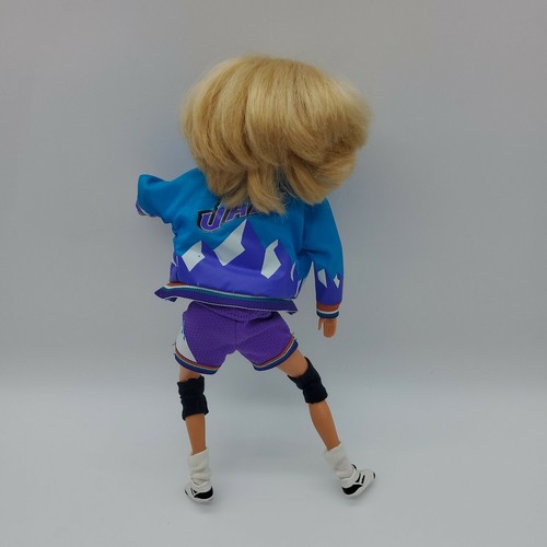 Barbie NBA Jazz Doll 1998 Mattel Blonde Articulated Vintage Athlete Vtg - Picture 2 of 12