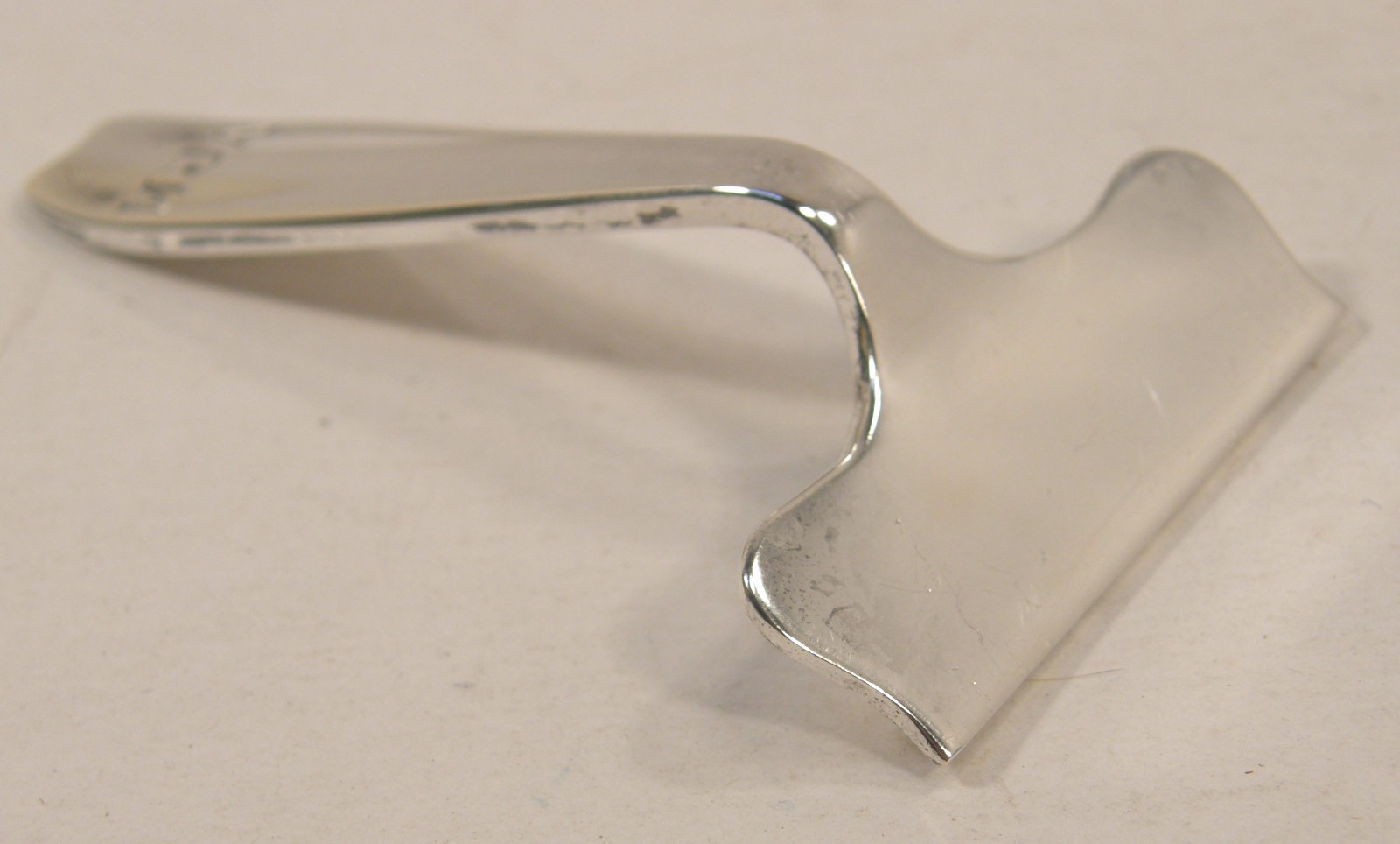 VINTAGE 1940's TIFFANY & CO STERLING SILVER CORDIS BABY FOOD PUSHER IN BOX MONO