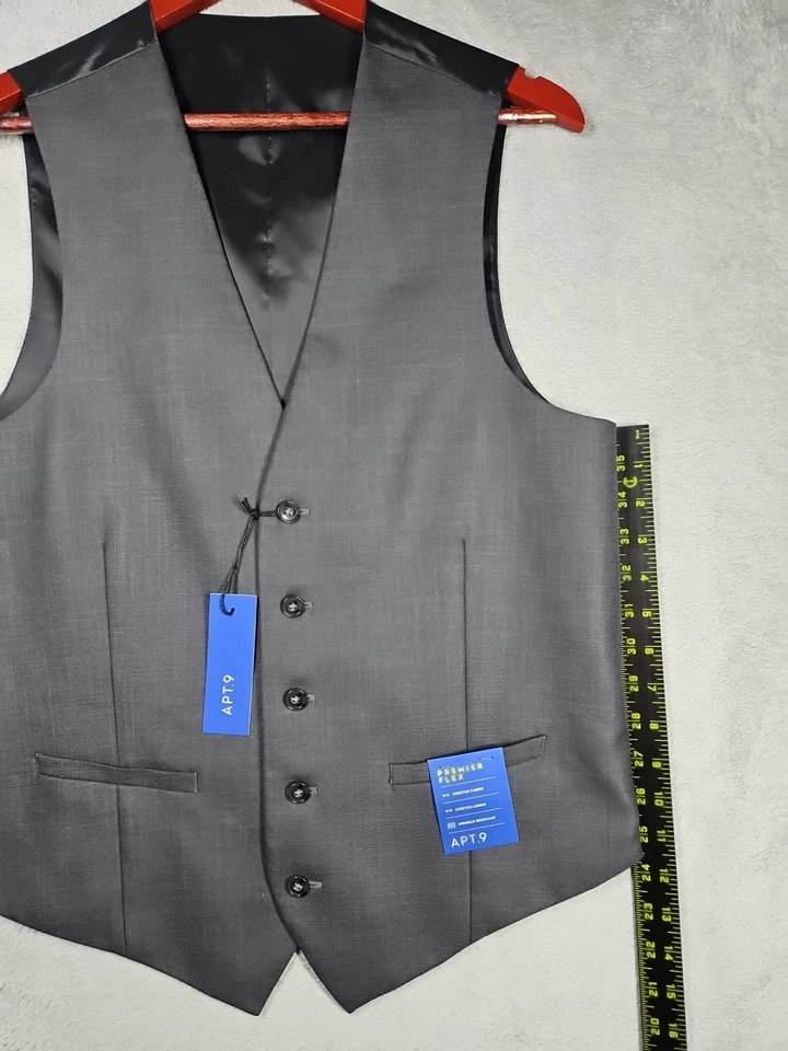 Apt. 9 Men’s Premier Flex Gray Front Panel Black Back Panel Lined Vest Sz M NWT - Image 4 of 4