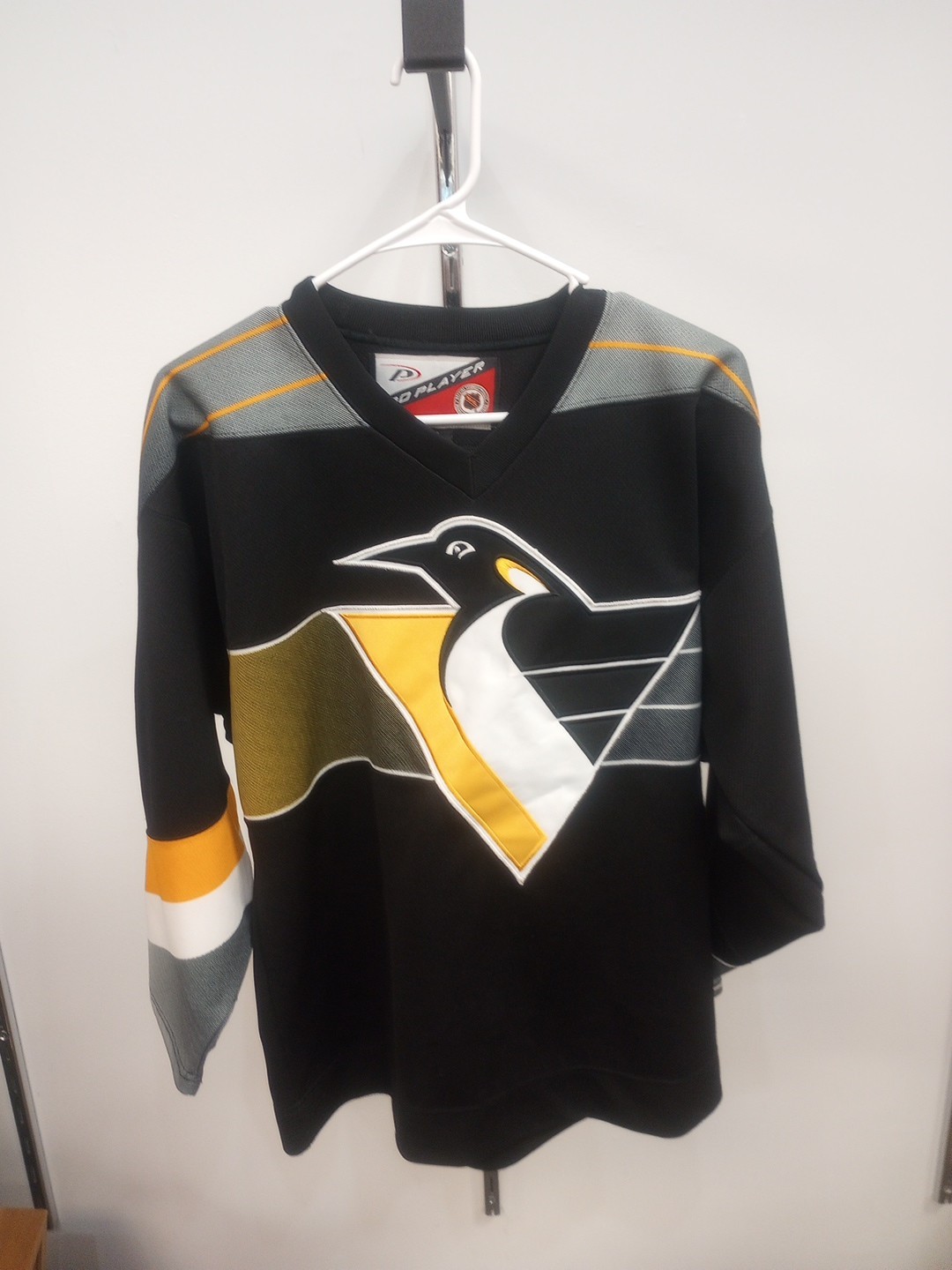 Picture 1 of 4