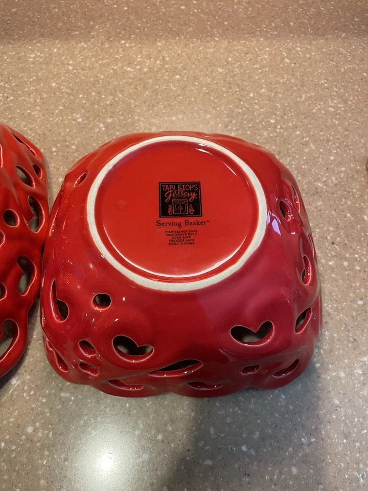 Tabletops Gallery RED Serving Baskets/Bowls Set of 2 - Image 4 of 4