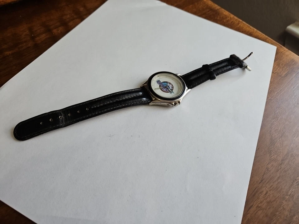 NBA 犹他爵士乐 (Relic 1995 NBAP) 球队标志手表 - 罕见 收藏品 运行 — 第 2/4 张图片