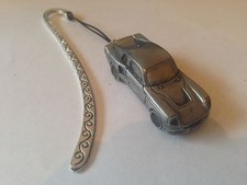 Davrian Mk8 ref59  FULL CAR on a Pattern bookmark with cord 