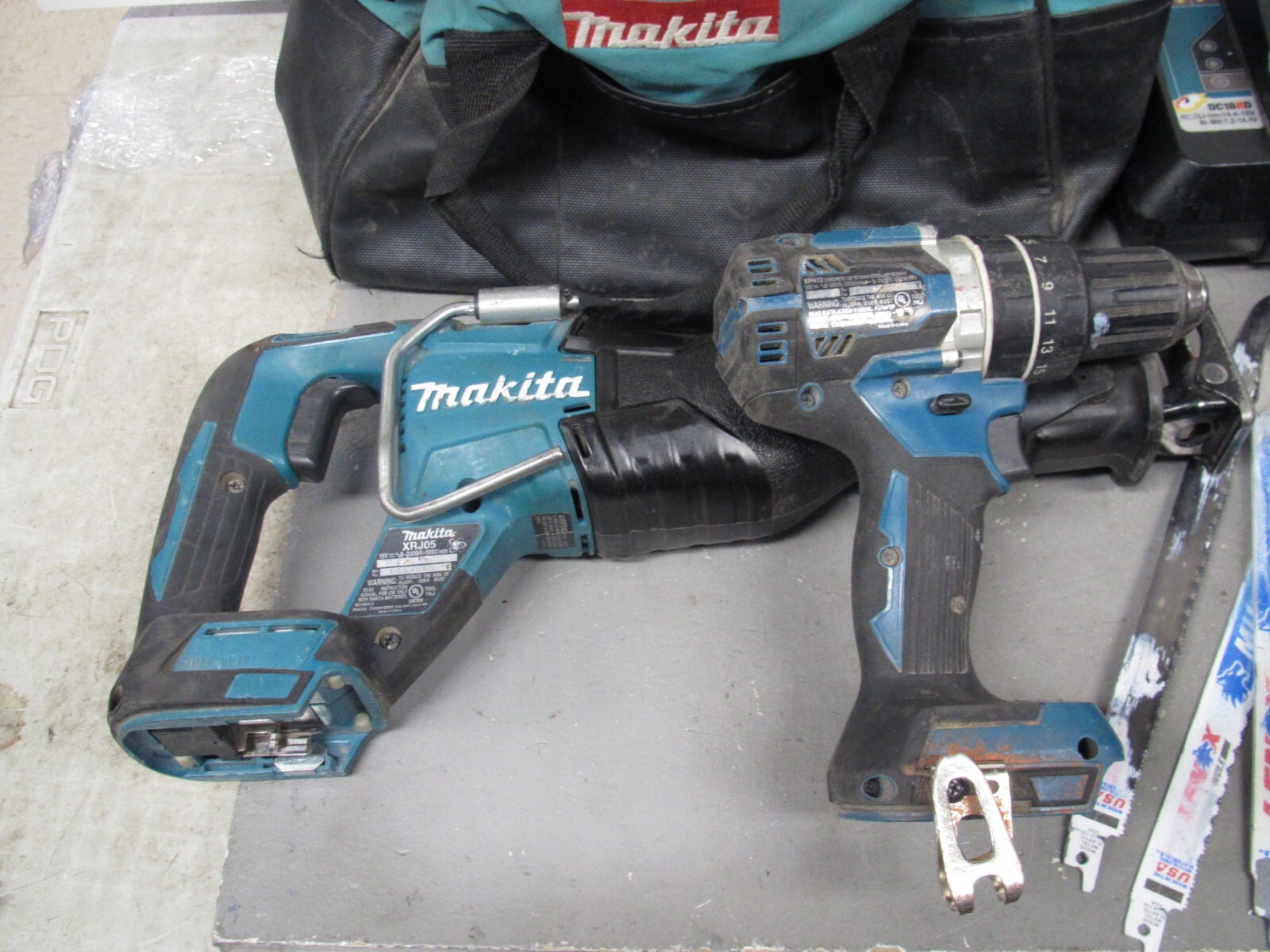 Makita XRJ05 18V Reciprocating Saw XPH12 18V 1/2