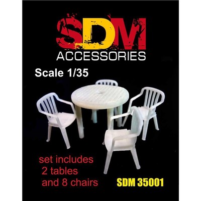 Accessories For Diorama. Table And Chairs DAN Models SDM35001 Scale Kit 1:35 