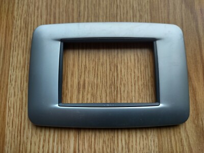 VIMAR EIKON 3 MODULES FACE PLATE CHROMO SATINATO SATIN CHROME METAL