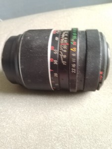 Vivitar, 135mm f3.5 Prime Telephoto Lens  screw mount , in good condition