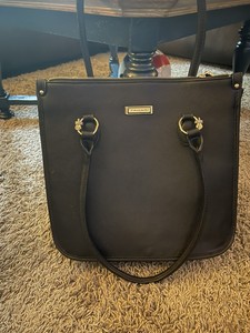tahari purse