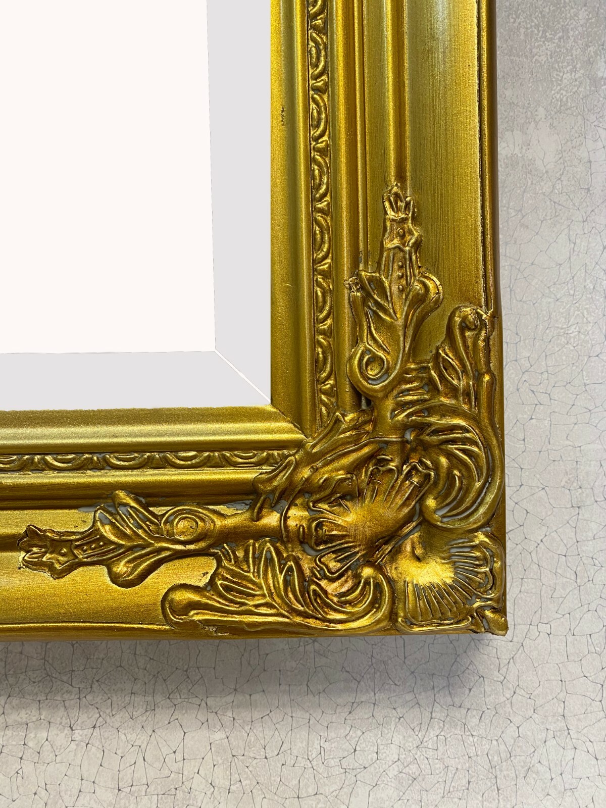 Antique Gold Ornate Wall Mirror with Stunning Hardwood Frame Size 53