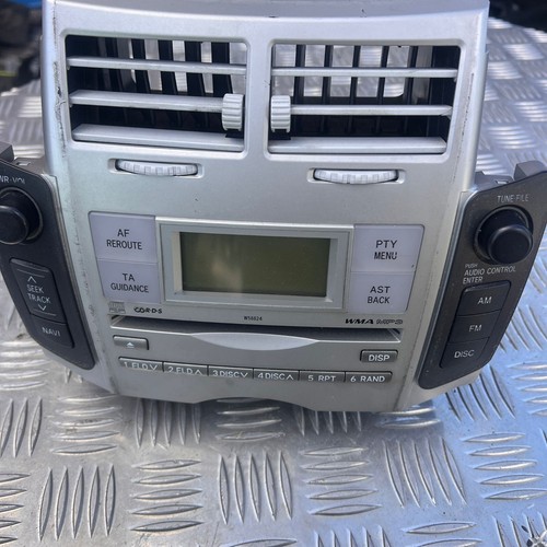 Toyota Yaris MK2 5DR 2006 Diesel CD Player 86120-0D210
