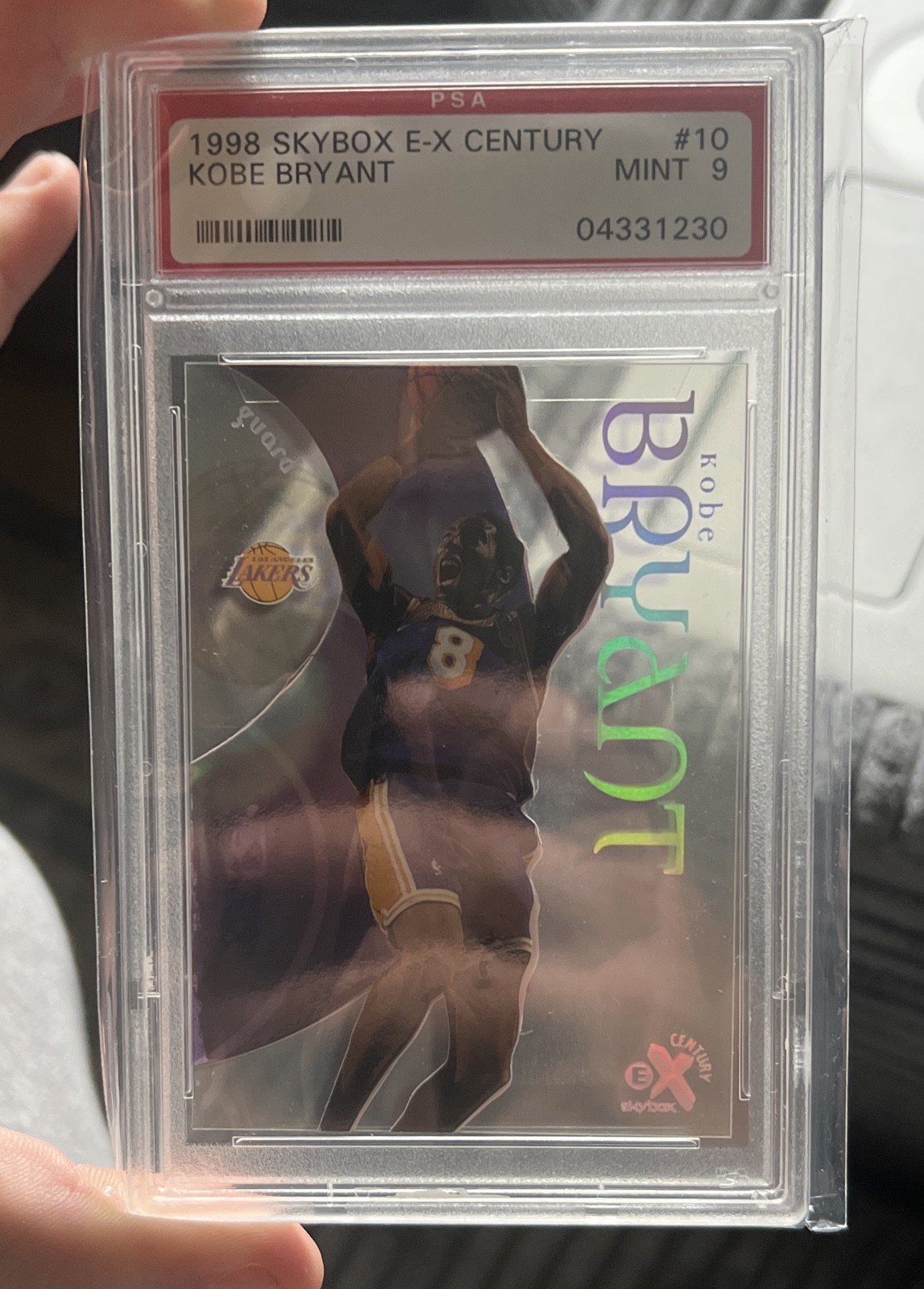 1998-99 SKYBOX E-X CENTURY Kobe Bryant #10