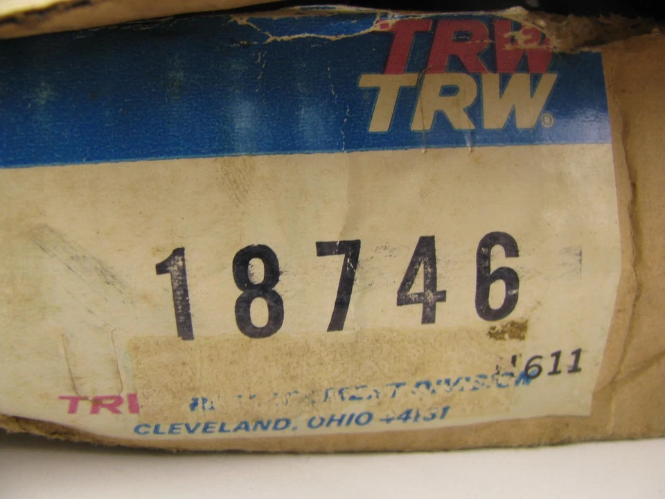 Brazo de rueda loca de dirección TRW 18746 EE. UU. - 1970-1972 Chevrolet Camaro, 70-71 Firebird Foto 4 de 4