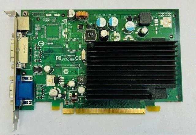 128MB Dell DK315 NVIDIA GeForce 7300 LE DDR2 PCI-e Graphics Card -0DK315 - Image 4 of 4