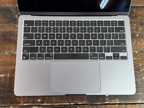 2022 13" Apple MacBook Air M2 / 8GB / 256GB SSD - MDM Enrolled 8C/7C AppleCare - Afbeelding 2 van 14