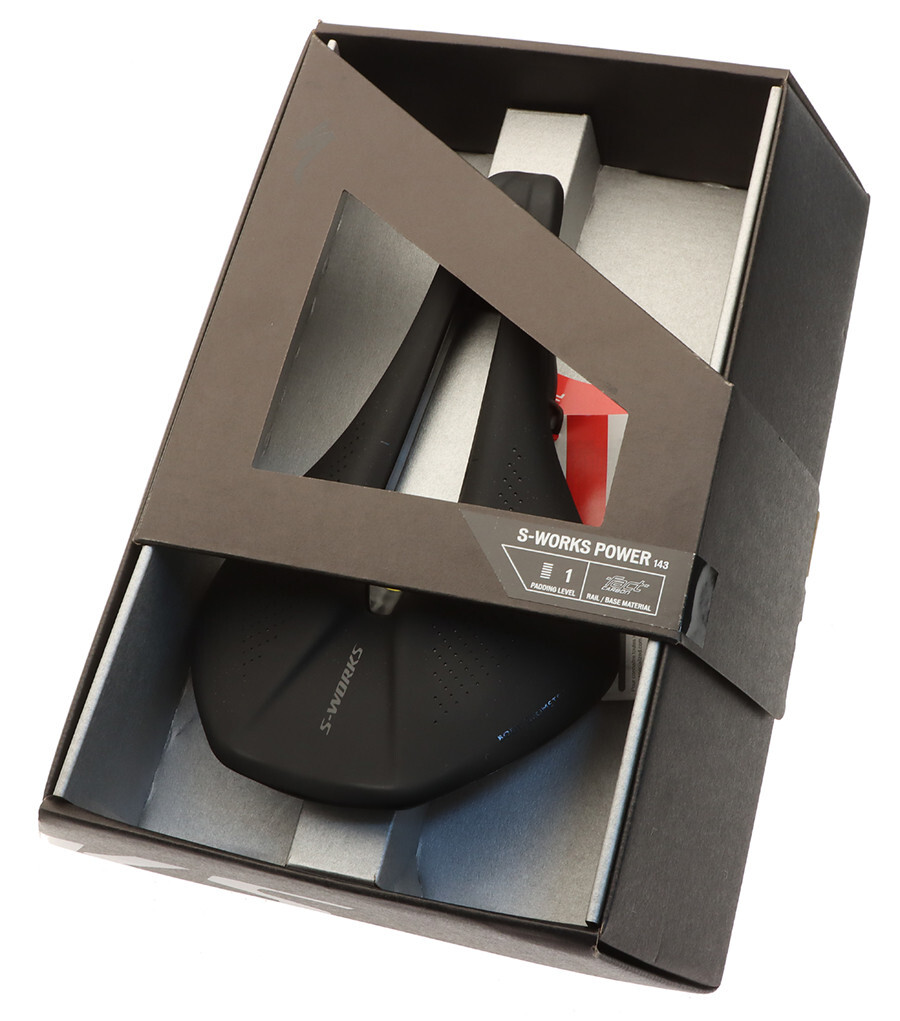 Специализированное седло S-Works Power 143mm Black FACT Carbon Rails с открытой коробкой 57490₽