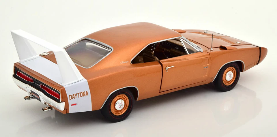DODGE CHARGER DAYTONA 1969 Brown Metal ERTL AMM1168/06 1/18 USA AUTOWORLD - Image 4 of 4