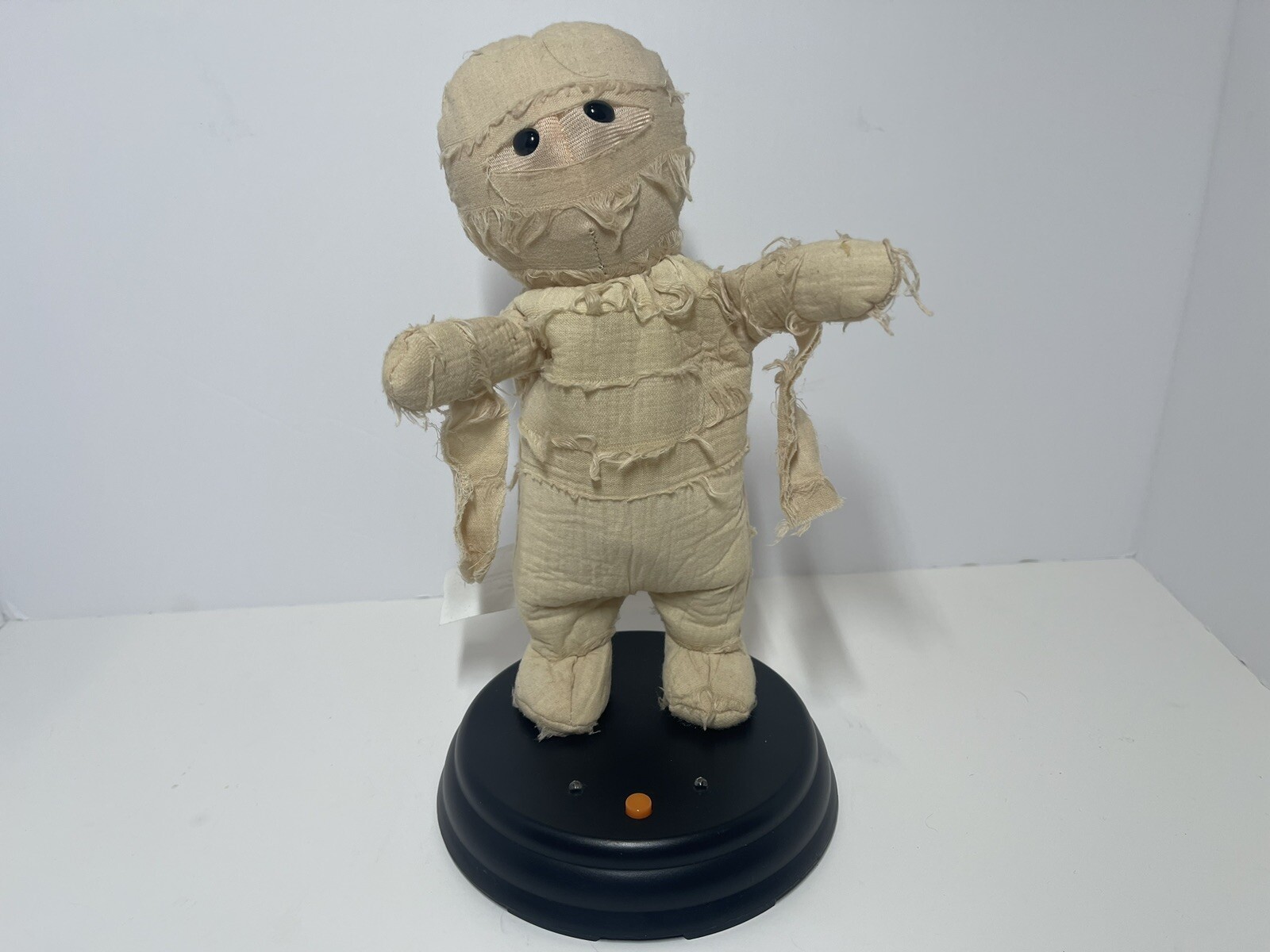 Gemmy Halloween Animated Dancing Grooving Ghoulie Grave Raver Mummy ...