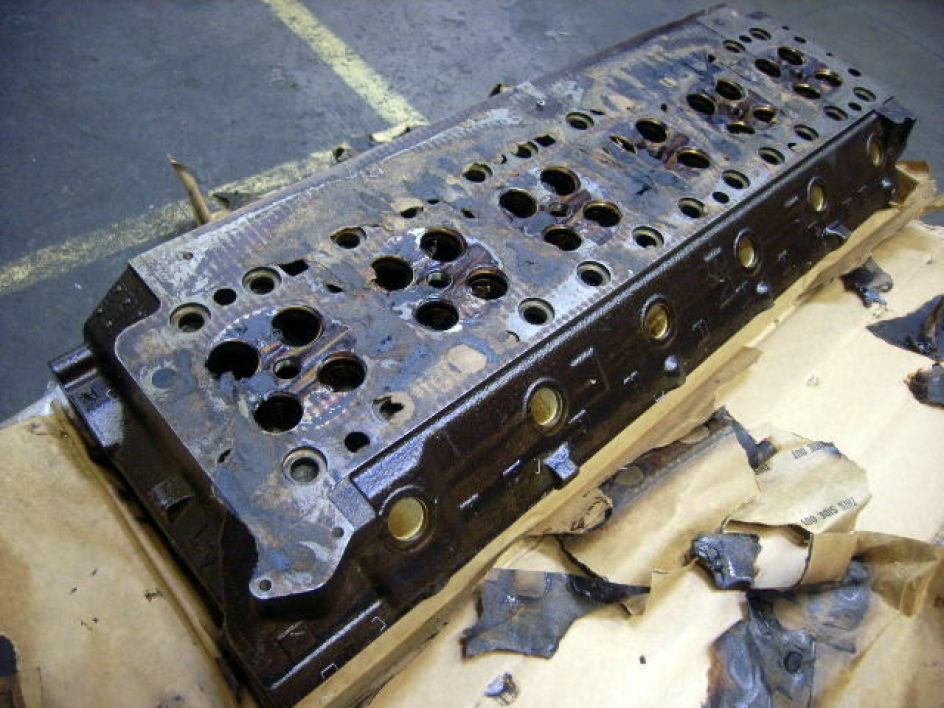 CAT BARE CYLINDER HEAD 9M8968 4N6765 | eBay