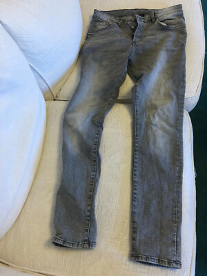 h and m grey jeans