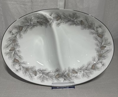 Sango Fine China Sierra Pines 11  Divided Vegetable Bowl Platinum Trim