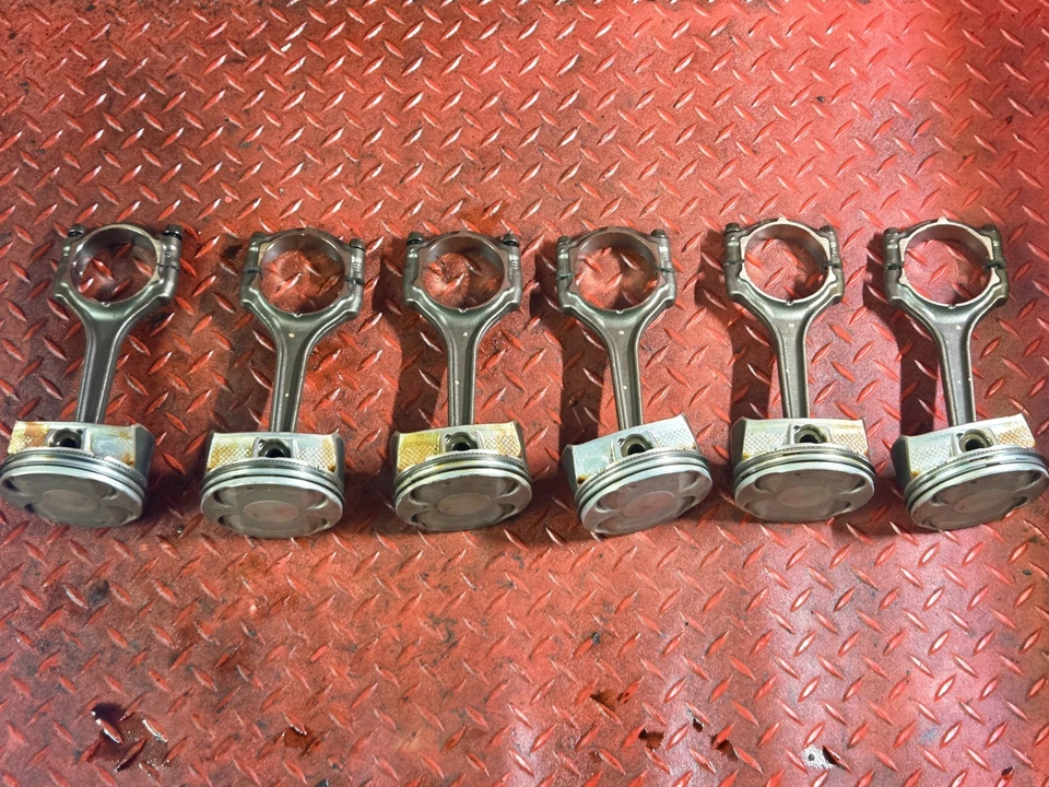 NICE 2011-2024 OEM Jeep Wrangler Dodge Piston and Connecting Rod 3.6 5184503AH - Image 3 of 4