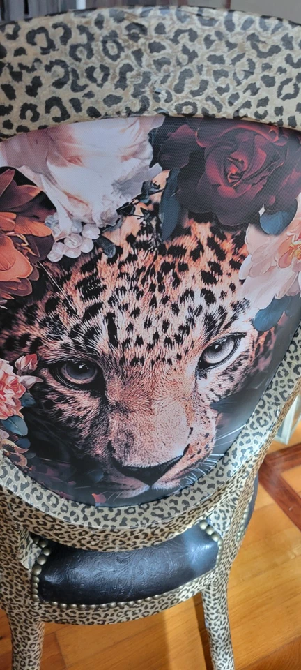 chaise médaillon léopard - Photo 4/4