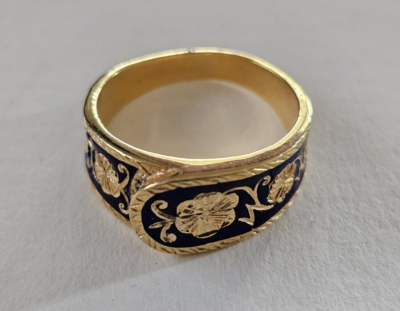 Ilias Lalaounis Greek Archaic Motif Gold 750 Ring. Enamel Lacquer