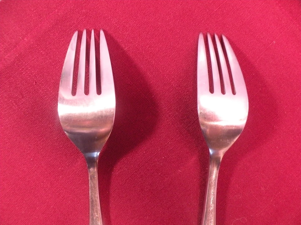 Set Of 2 Splendide Danica  Dinner Forks Stainless 7 3/4 GA3 - Image 4 of 4