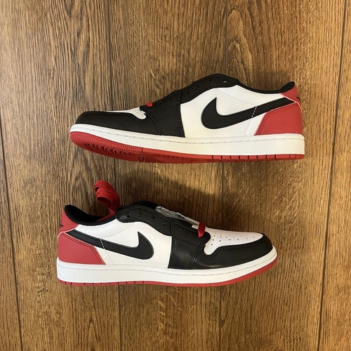 Talla 8 - Air Jordan 1 Retro OG Puntera Baja Negra - Imagen 3 de 8
