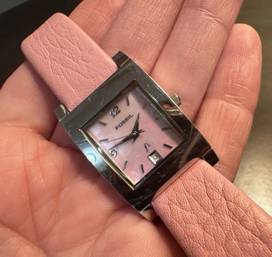 Женские часы Fossil — розовое лицо и ремешок, окно с датой, серия f2, рабочие - Изображение 2 из 4