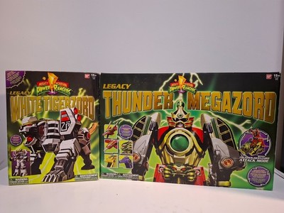 Power Rangers Legacy Thunder Megazord and White Tiger Zord BANDAI