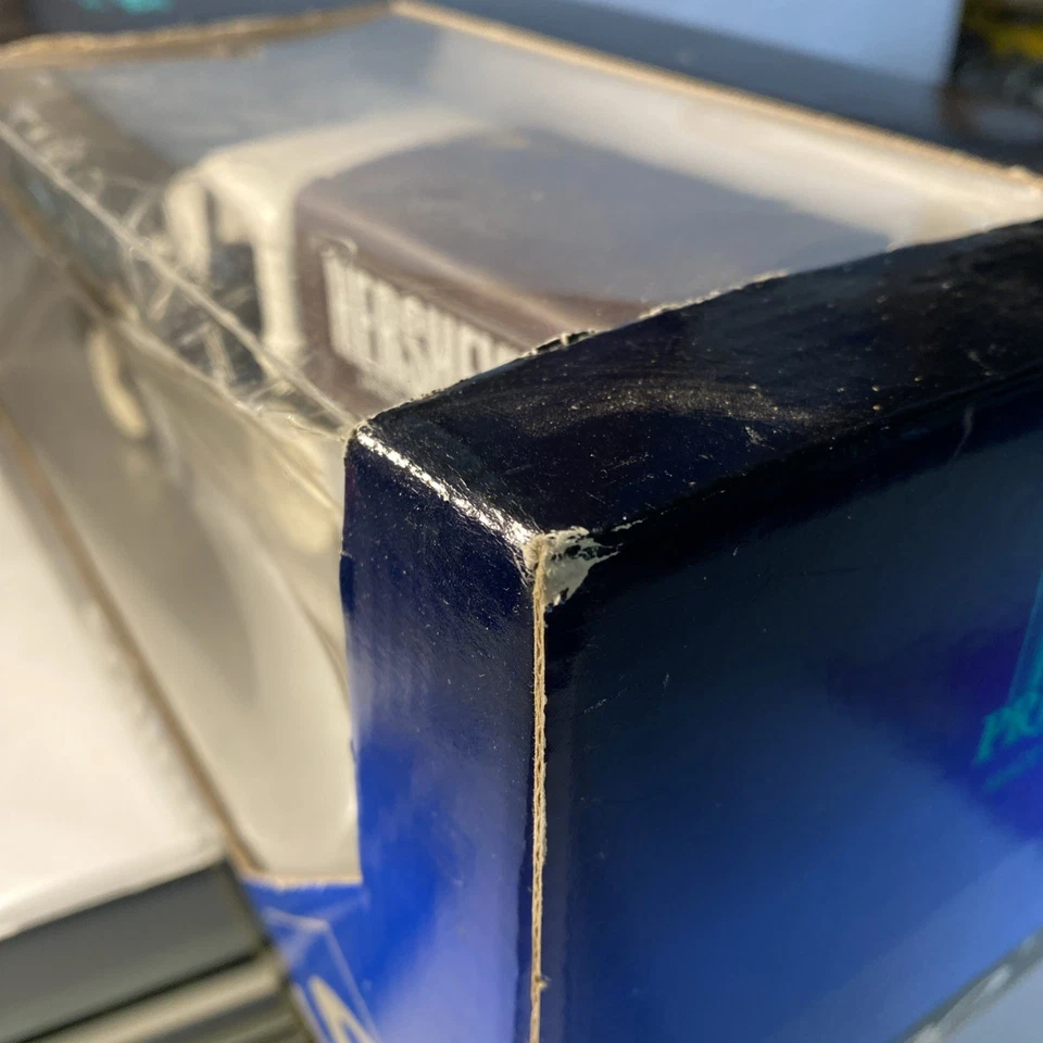 VINTAGE HERSHEY’s MILK CHOCOLATE Ford  V8 Truck 1/18 SOLIDO Prestige - Image 4 of 4