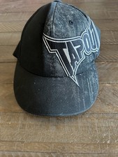 Tapout Black Fitted Tek-Flex Men’s Size S/M