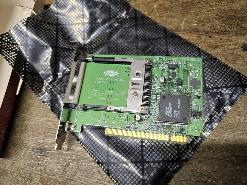 Belkin F5D6020g Wireless Desktop PCI Network Adapter Card 802.11b 11Mbps New - Bild 4 von 4