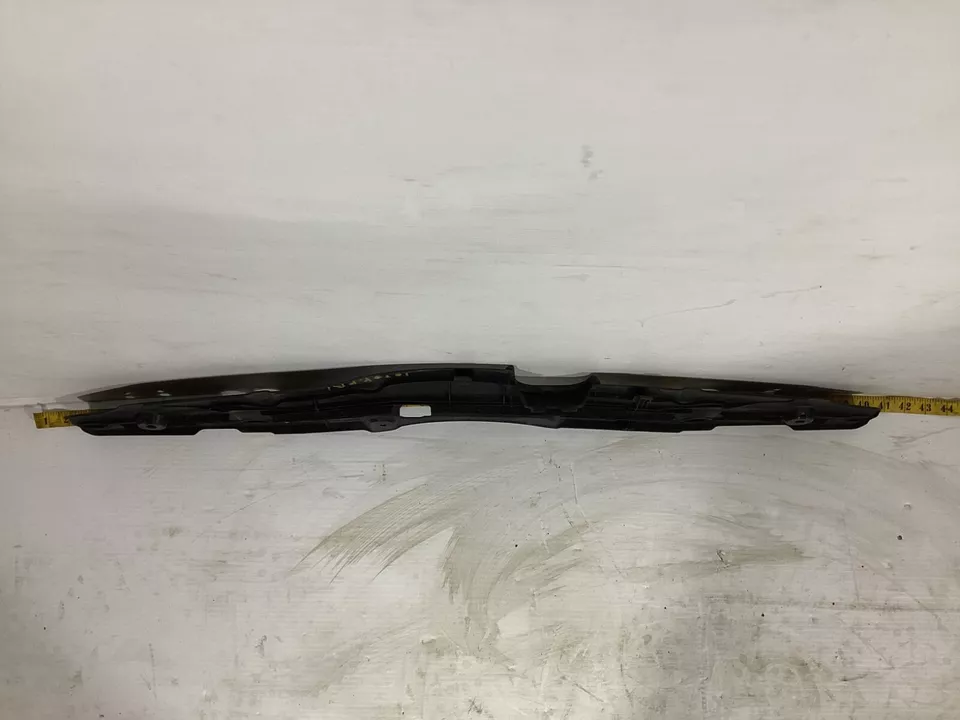 2010 - 2015 TOYOTA PRIUS UPPER RADIATOR SUPPORT COVER 53289-47030 OEM . - Image 3 of 4