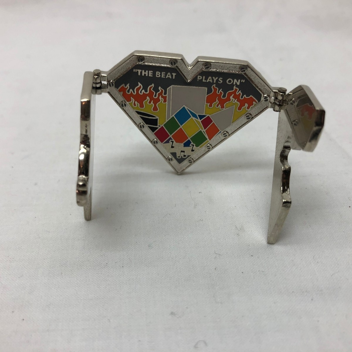 Hard Rock Cafe Pin 2002 Cleveland Heart & Soul Rock & Roll Limited