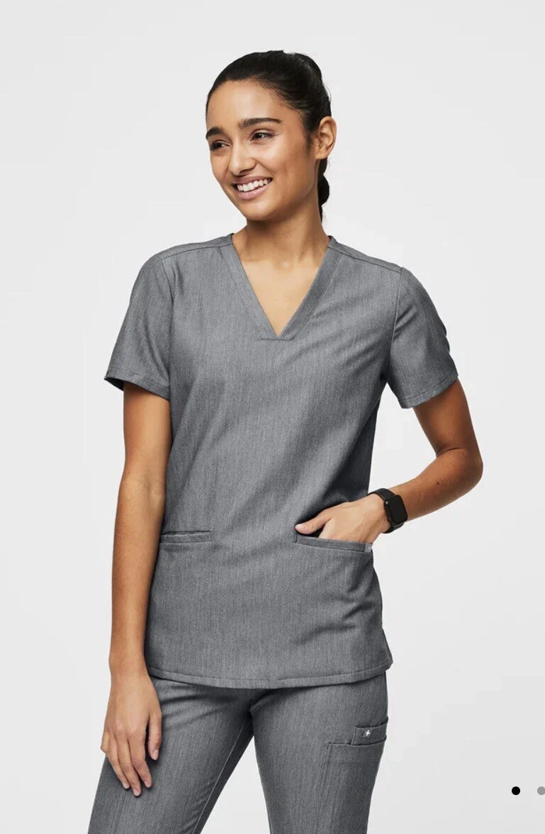 FIGS Medical Scrubs Women's Casma Three-Pocket Scrub top (Black