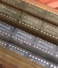 1PCS NSC/TI/ST   LM324N IC OPAMP GP 4 CIRCUIT 14DIP .NEW . DHL