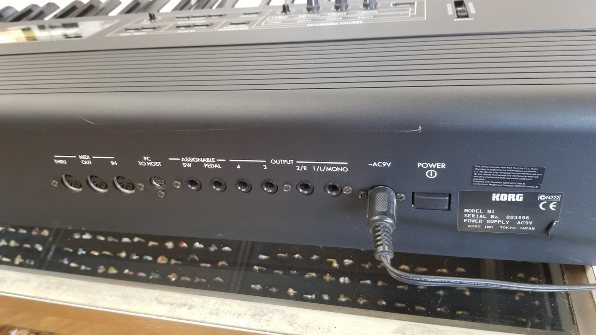 KORG N1 シンセサイザー Korg N1 Multi-Timbral Synthesizer / Piano, 88-Weighted Keys