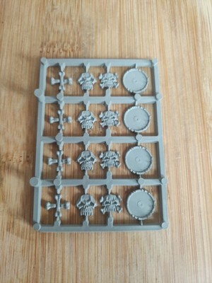Warhammer Fantasy Vampire Counts Bits Untote Skelett Krieger Schild Anguss
