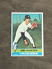 1976 Topps Jim Catfish Hunter #100 NM-MT Sharp! New York Yankees Vintage HOF!