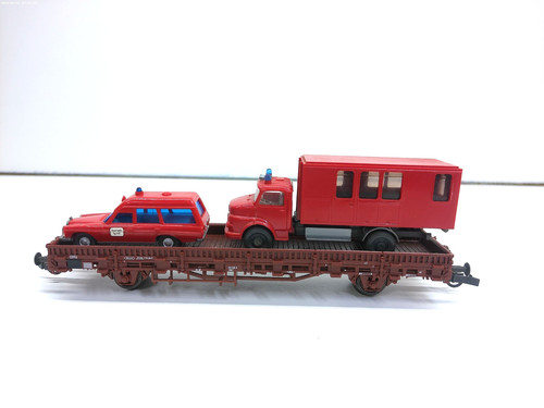 Roco H0 Flachwagen mit Ladung 334 0 409-8 - ohne OVP # 7133 | Zustand: Gebraucht